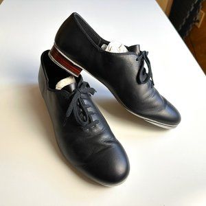 Capezio tap shoes - leather